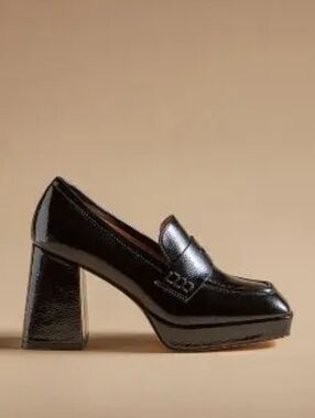 EUC Anthropologie Silent D Loafer Heels in Black Patent Leather